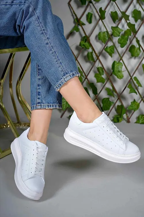 156 Kadın Beyaz Kalın Yüksek Taban Hafif Günlük Yürüyüş Spor Ayakkabısı ve Sneaker