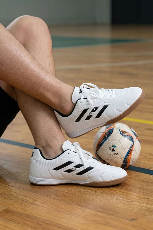 Beyaz Unisex Salon Futbol Futsal Ayakkabısı Kaymaz Kauçuk Spor Ayakkabı